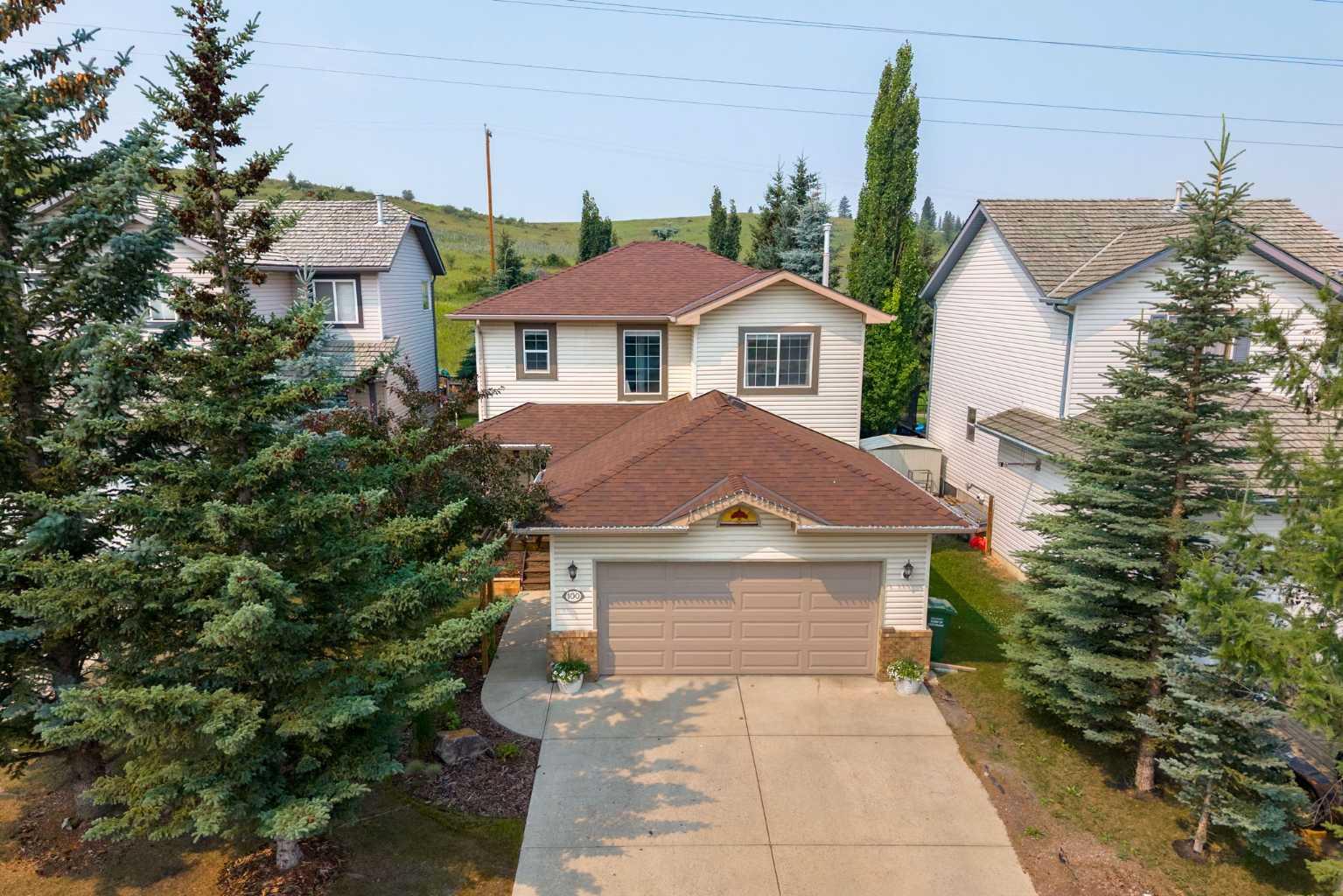 100 Bow Ridge Crescent, T4C1V2