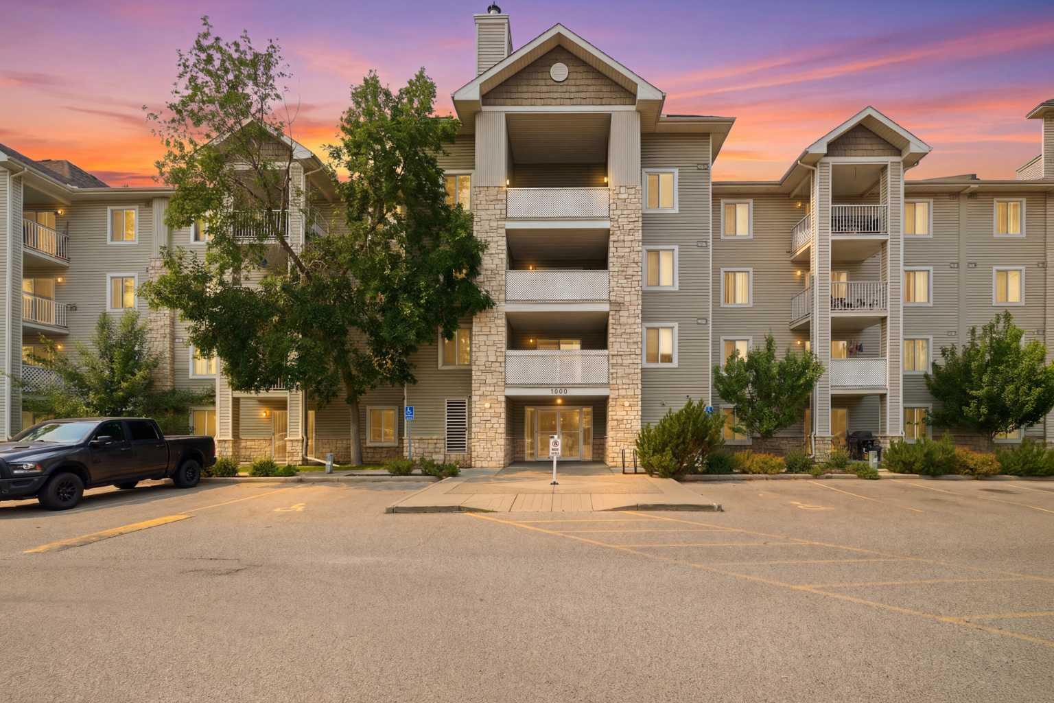 1403, 16320 24 Street SW, T2Y 4T7