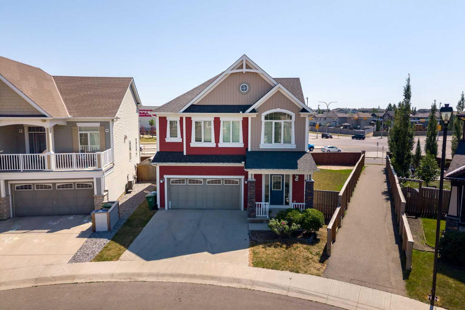 596 Windbrook Heights, T4B 3V9