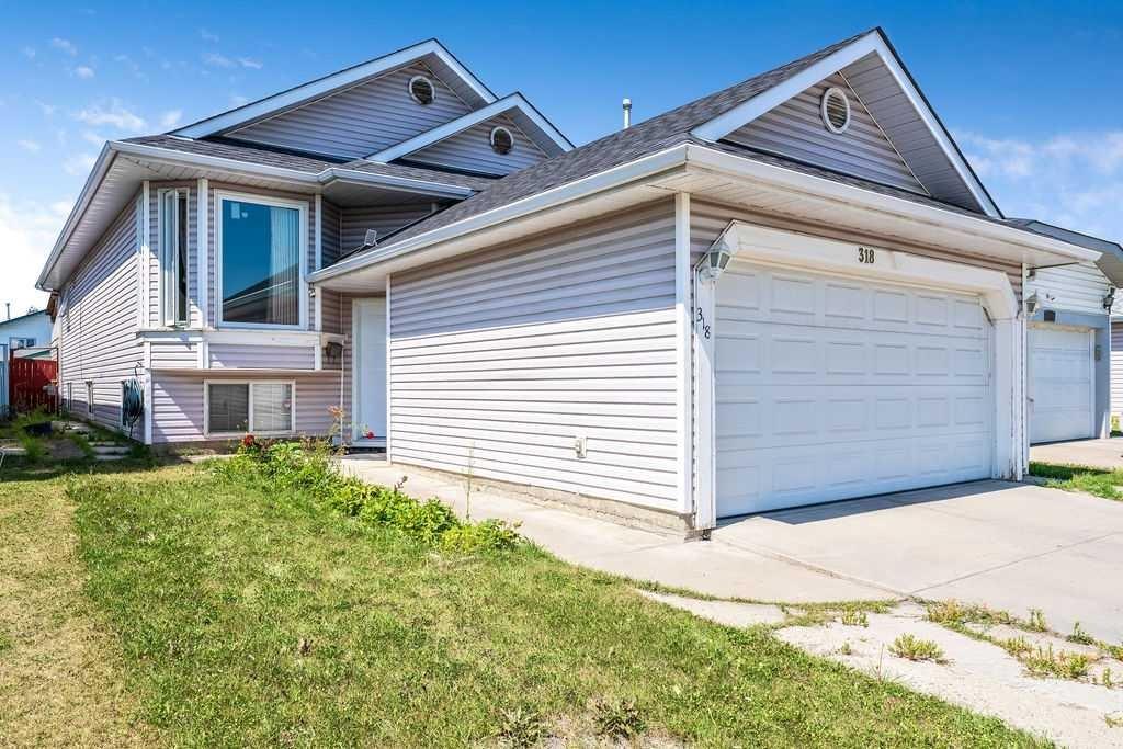 318 Applewood Drive SE, T2A 7V5