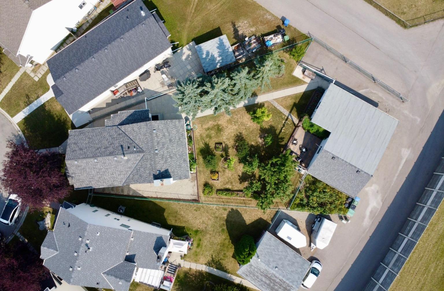 246 Mt Lorette Place SE, T2Z 2L9