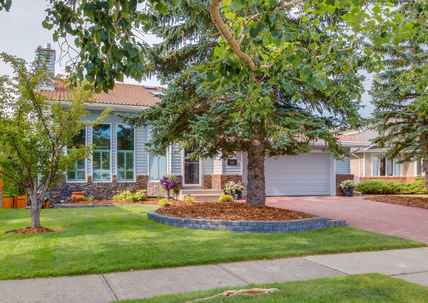 111 Hawksbrow Drive NW, T3G 3B5