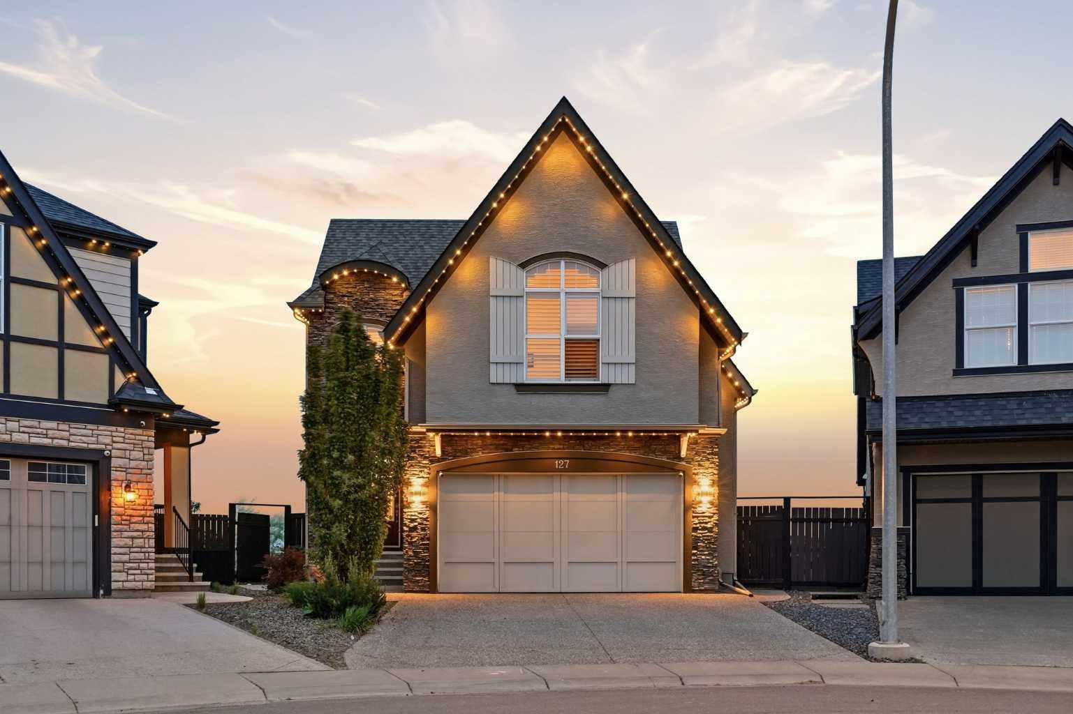 127 Marquis Grove SE, T3M 1M6