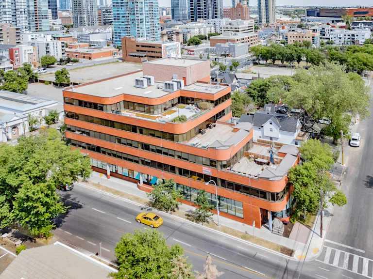 402, 255 17 Avenue SW, T2S0A4