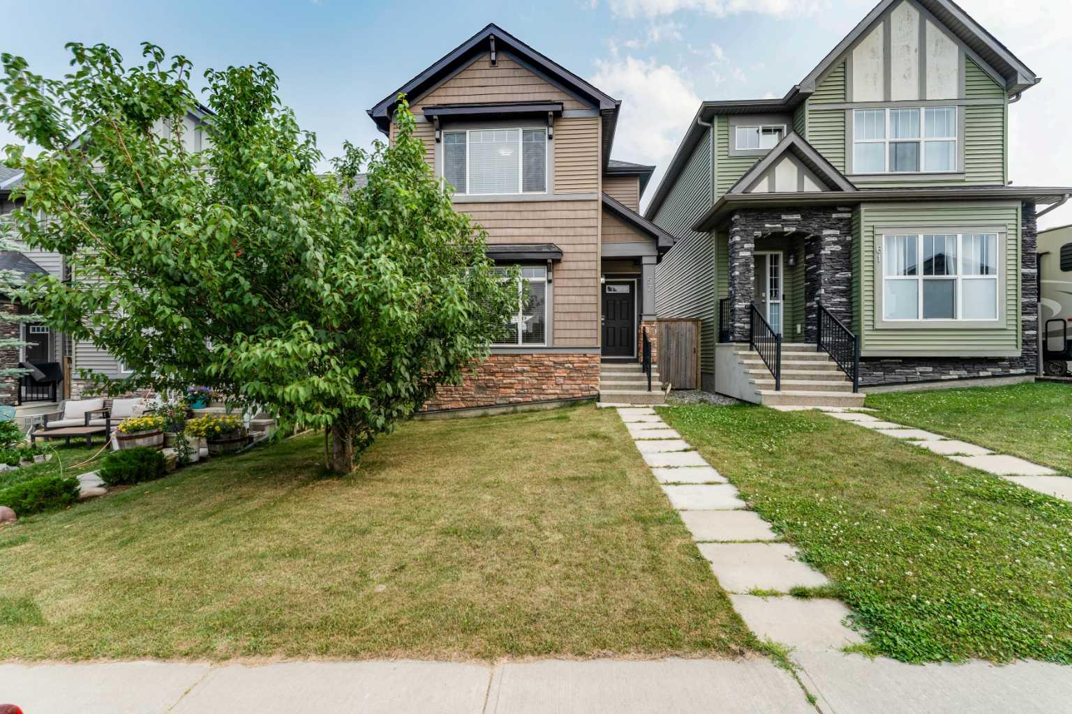 57 Sage Bank Grove NW, T3R 0J9