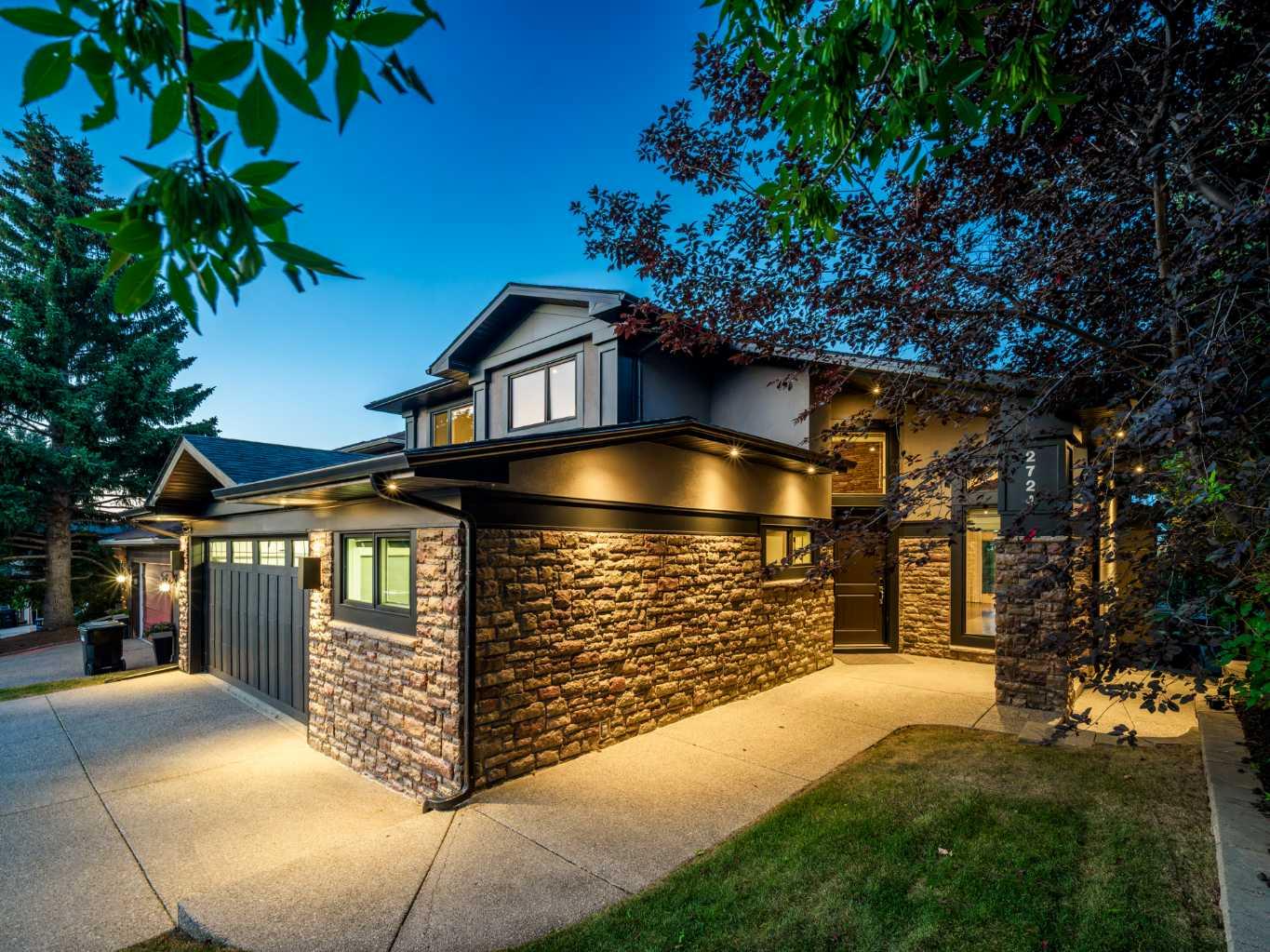 2724 Signal Ridge View SW, T3H 2J5