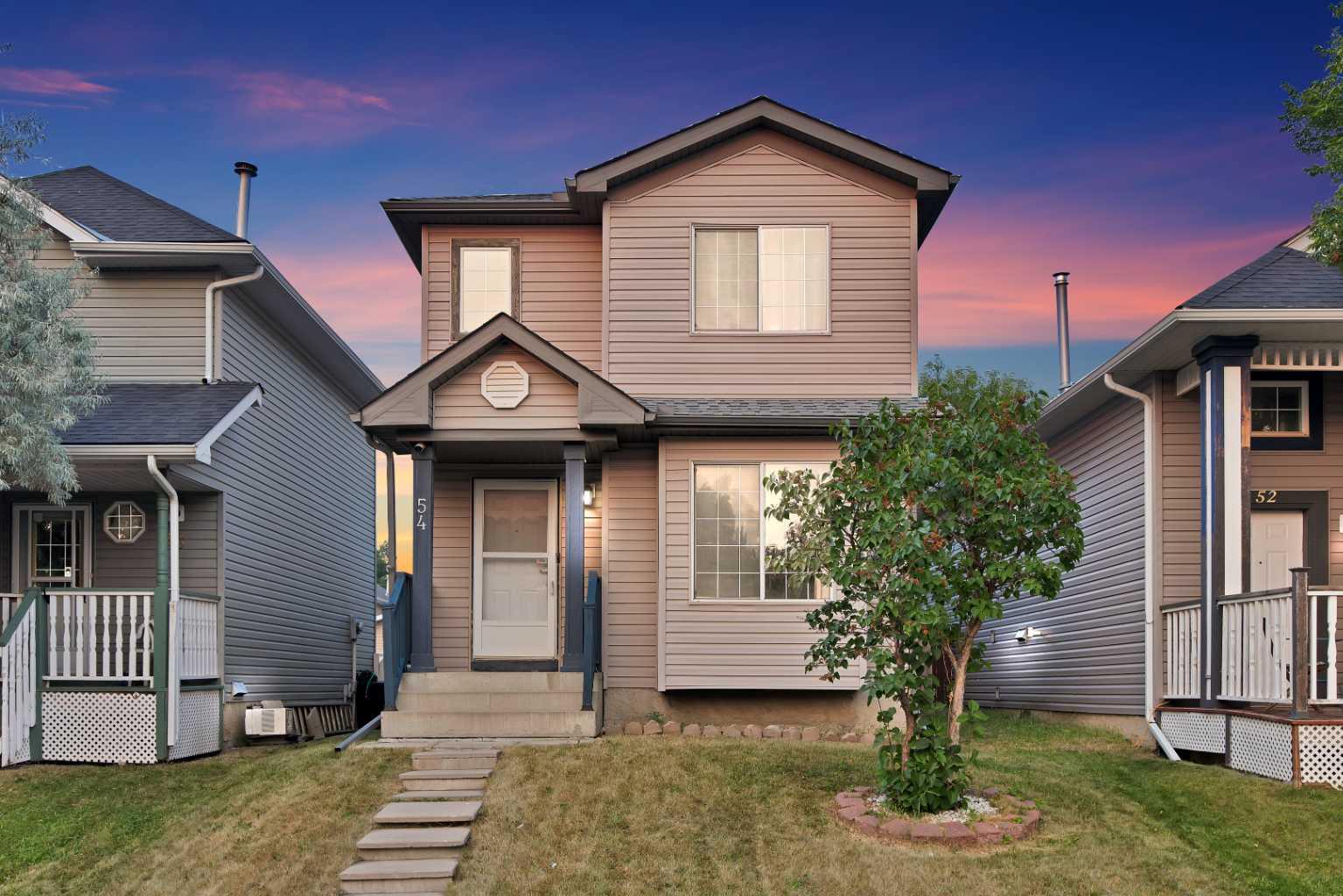 54 MARTINRIDGE Road NE, T3J 3N9