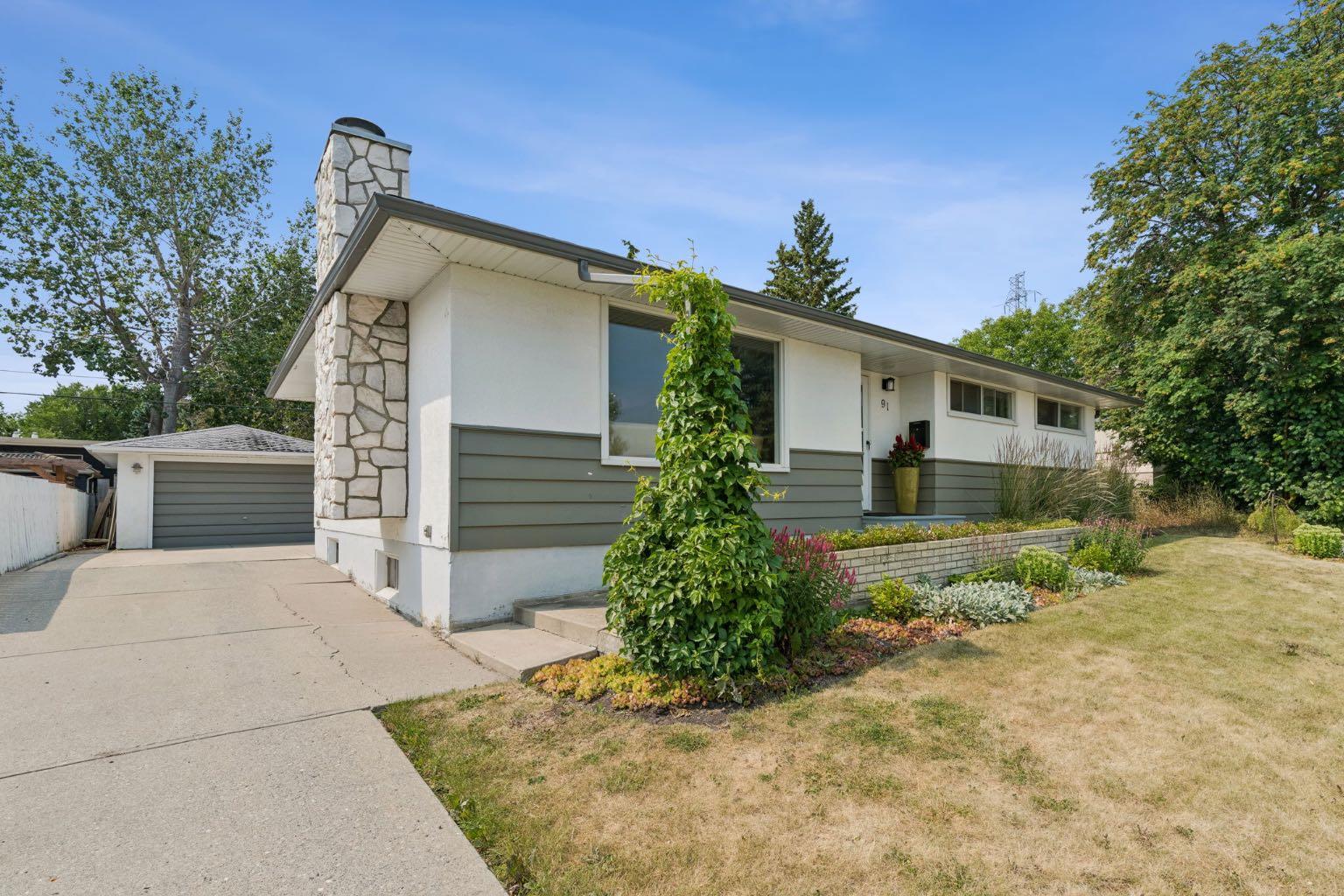 91 Winslow Crescent SW, T3C 2R3
