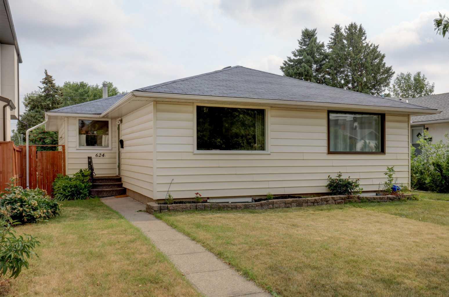 624 38 Street SW, T3C 1T2