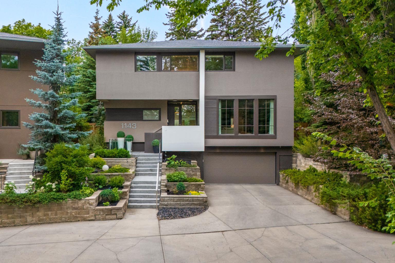 1143 Sifton Boulevard SW, T2T 2L2