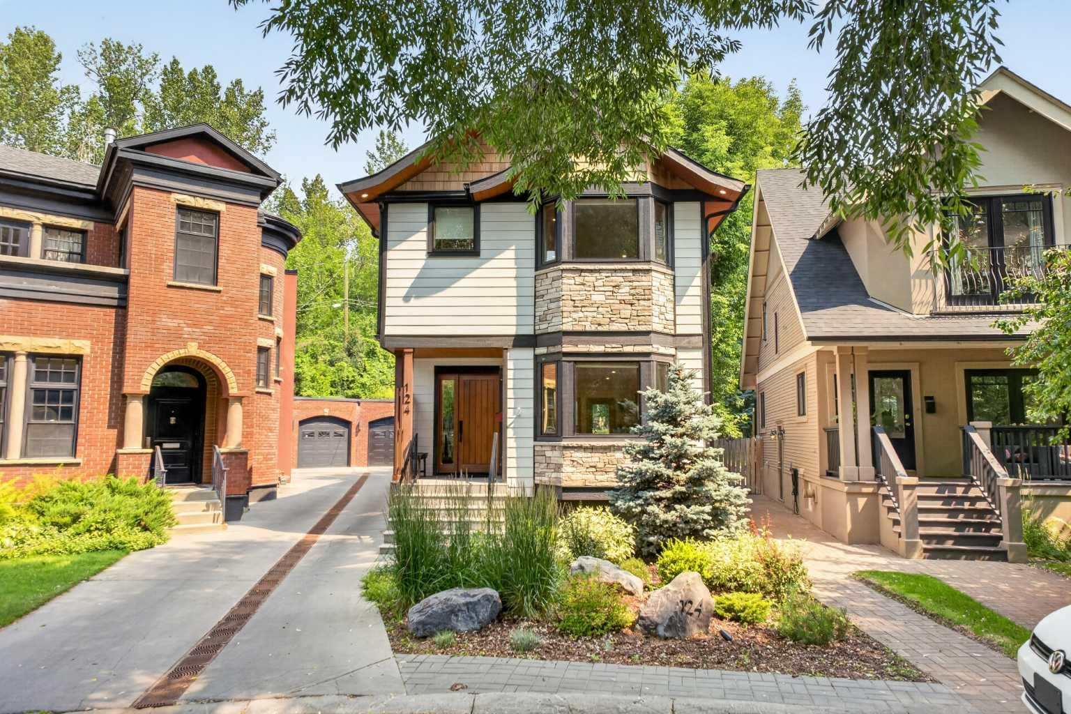 124 Garden Crescent SW, T2S2H9