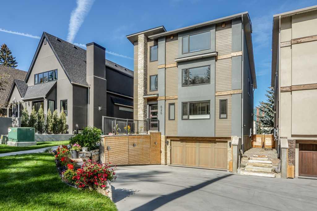 826 Durham Avenue SW, T2T 5R2