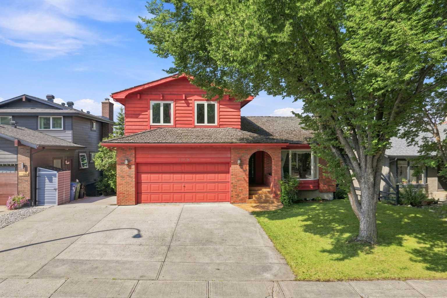 1148 Edgemont Road NW, T3A 2J8