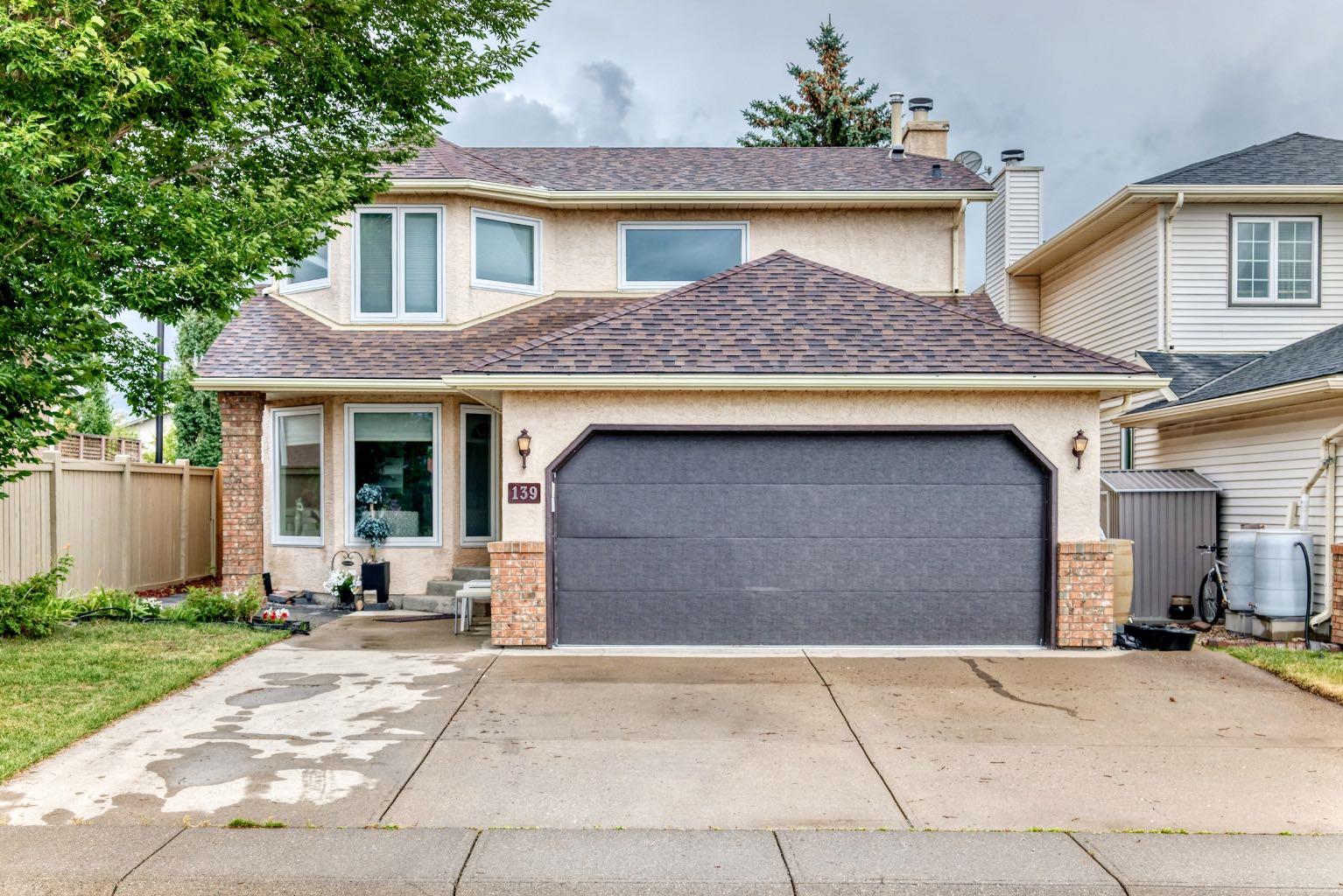 139 Hawkville Close NW, T3G3C3