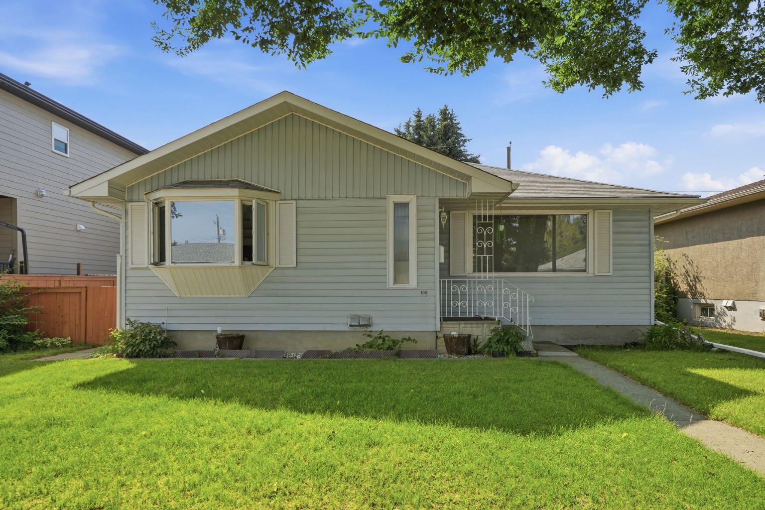 100 Westminster Drive SW, t3c2t1