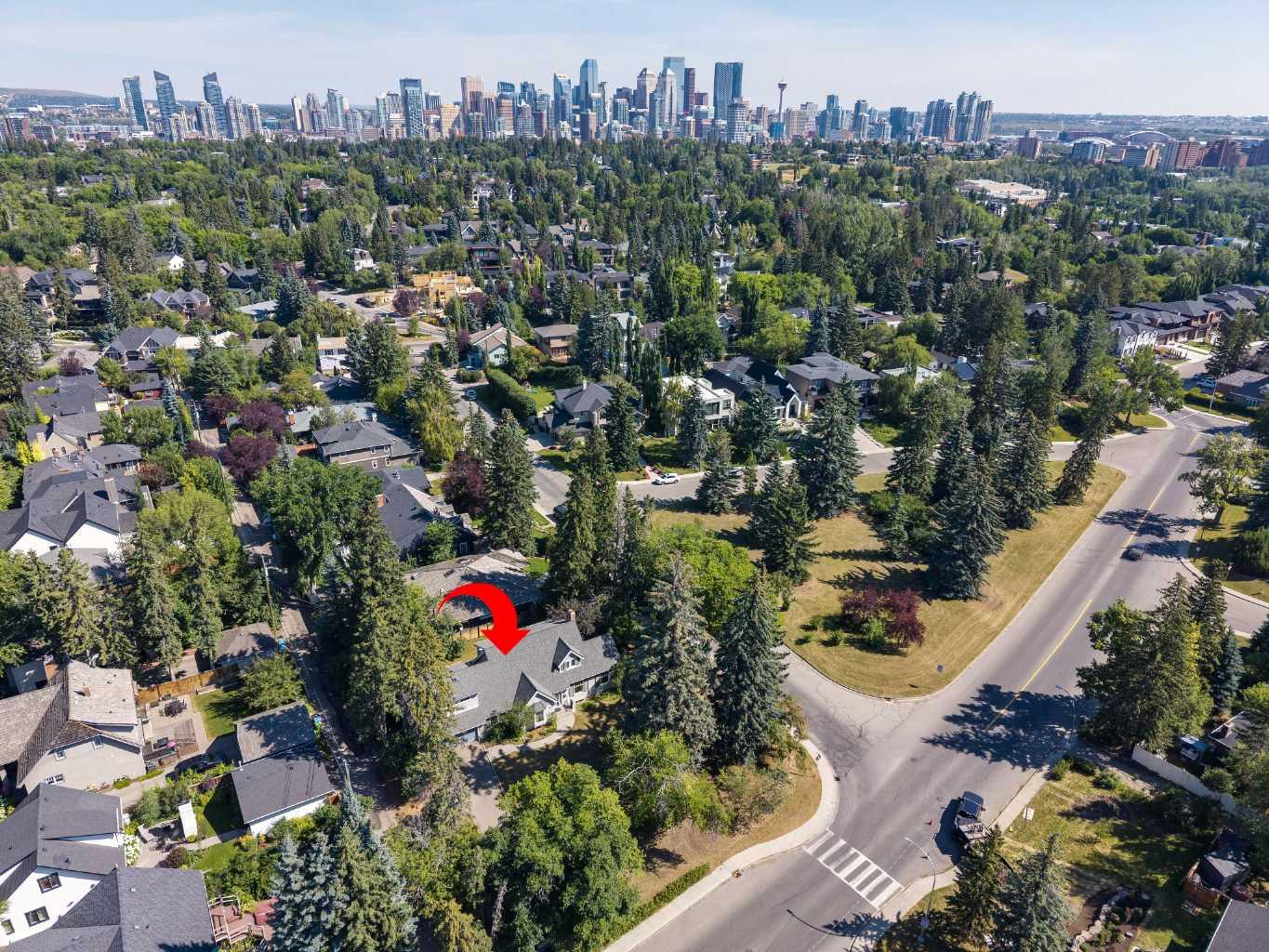 1302 Council Way SW, T2T1X7