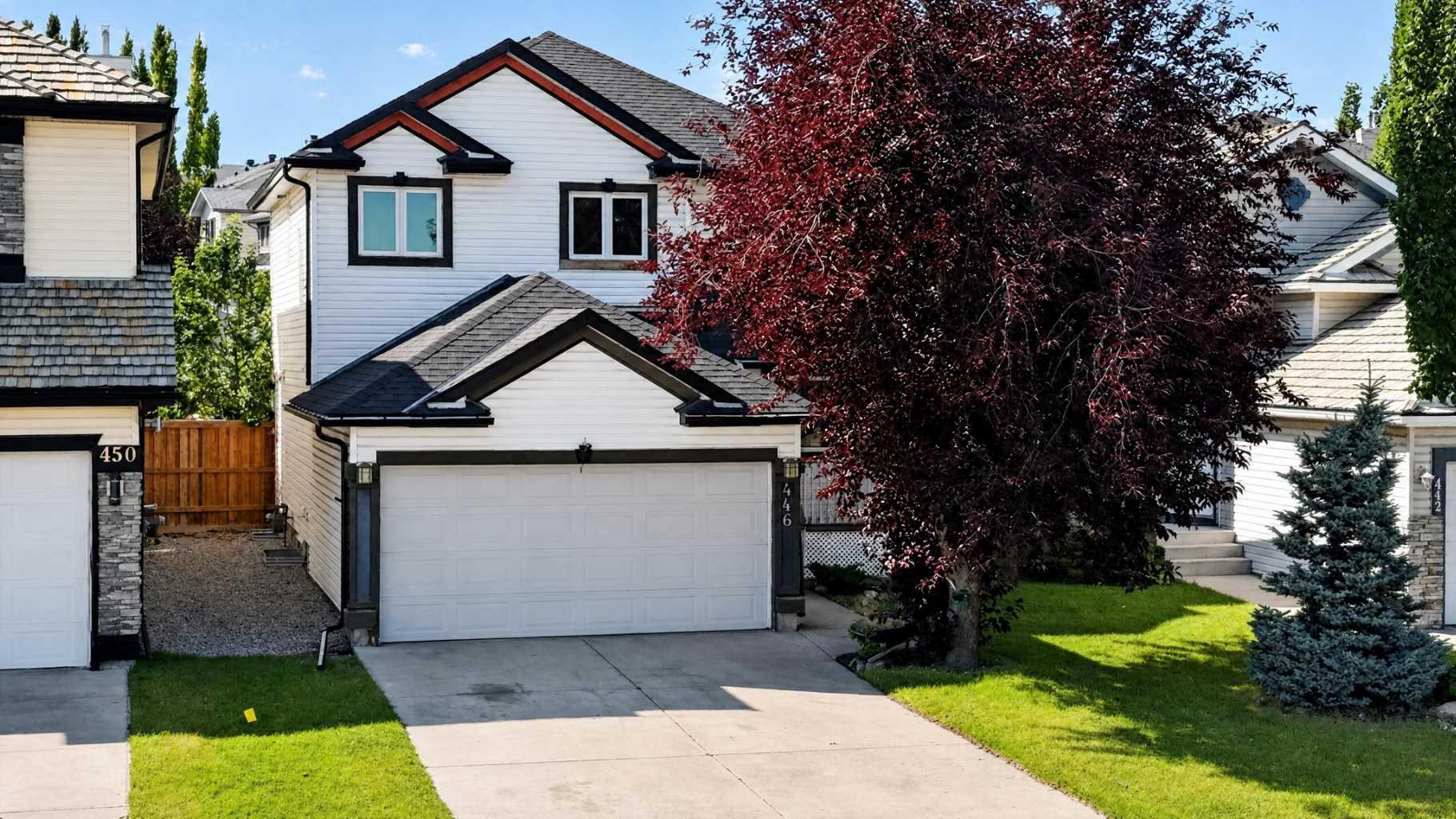 446 Harvest Hills Drive NE, T3K 4Z4