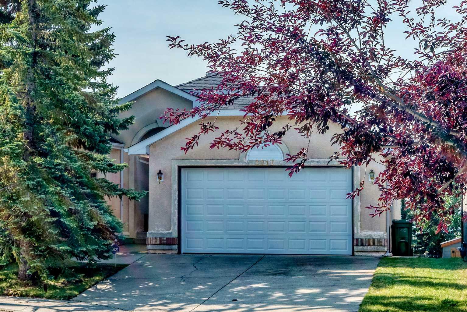 2917 Signal Hill Heights SW, T3H 2X4