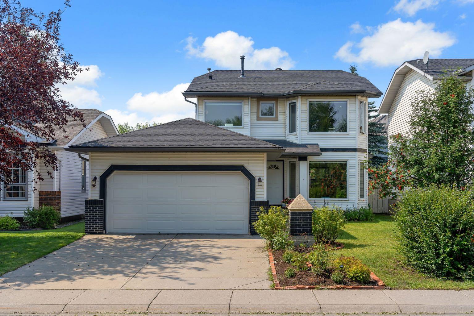 11 Arbour Summit Close NW, T3G3W1