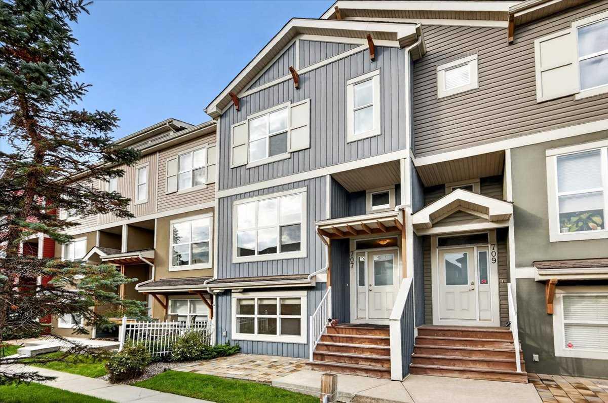 707, 10 Auburn Bay Avenue SE, T3M 0P8