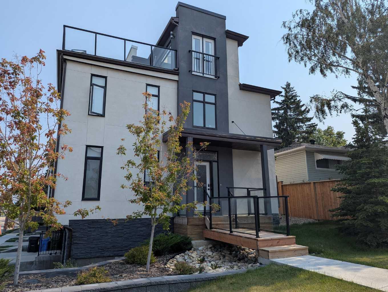2857 12 Avenue SW, T3C 3Y7