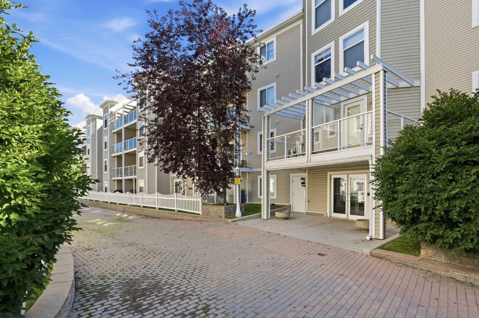 221, 290 Shawville Way SE, t2y 3z9