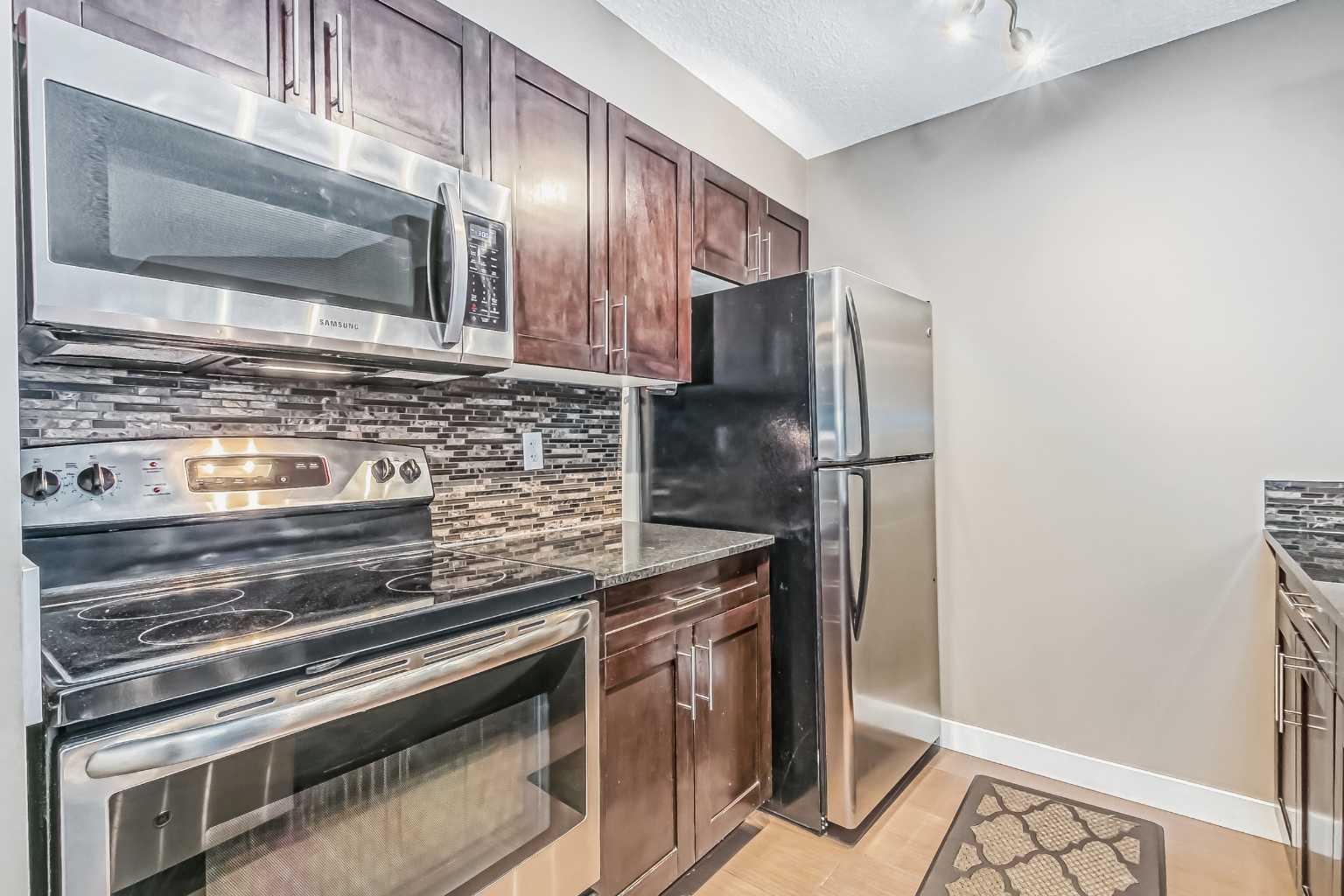 305, 195 Kincora Glen Road NW, T3R0S3