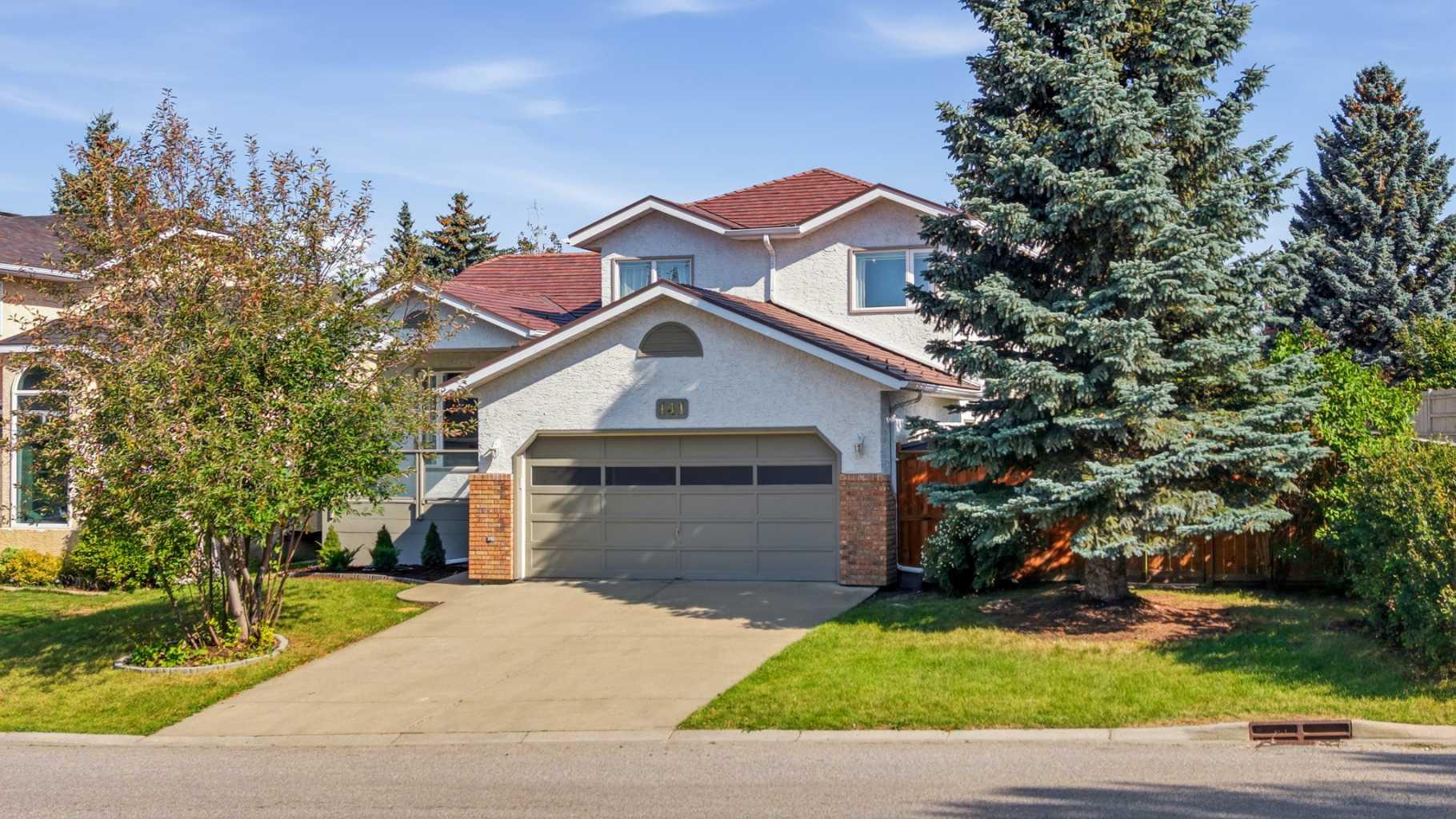 141 Woodbrook Road SW, T2W 6C6