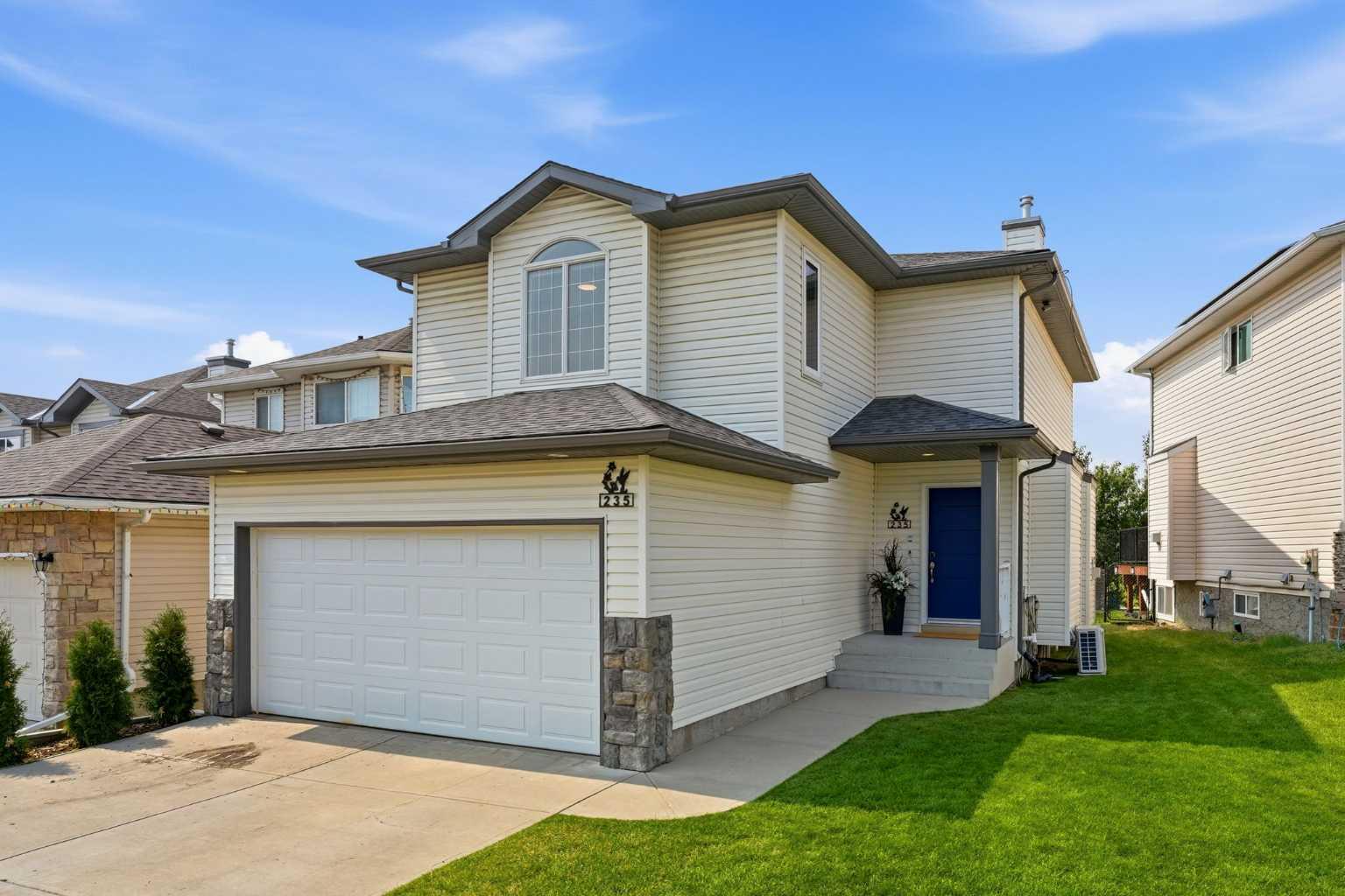 235 Arbour Stone Place NW, T3G 5G1