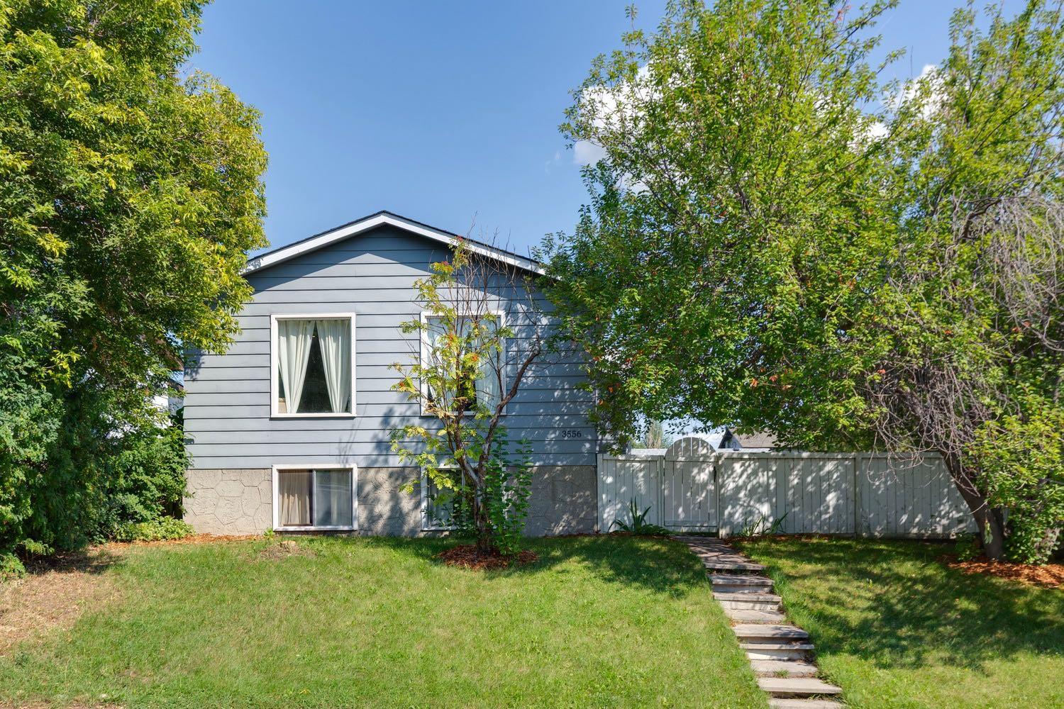 3556 33 Street SE, T2B 2C2