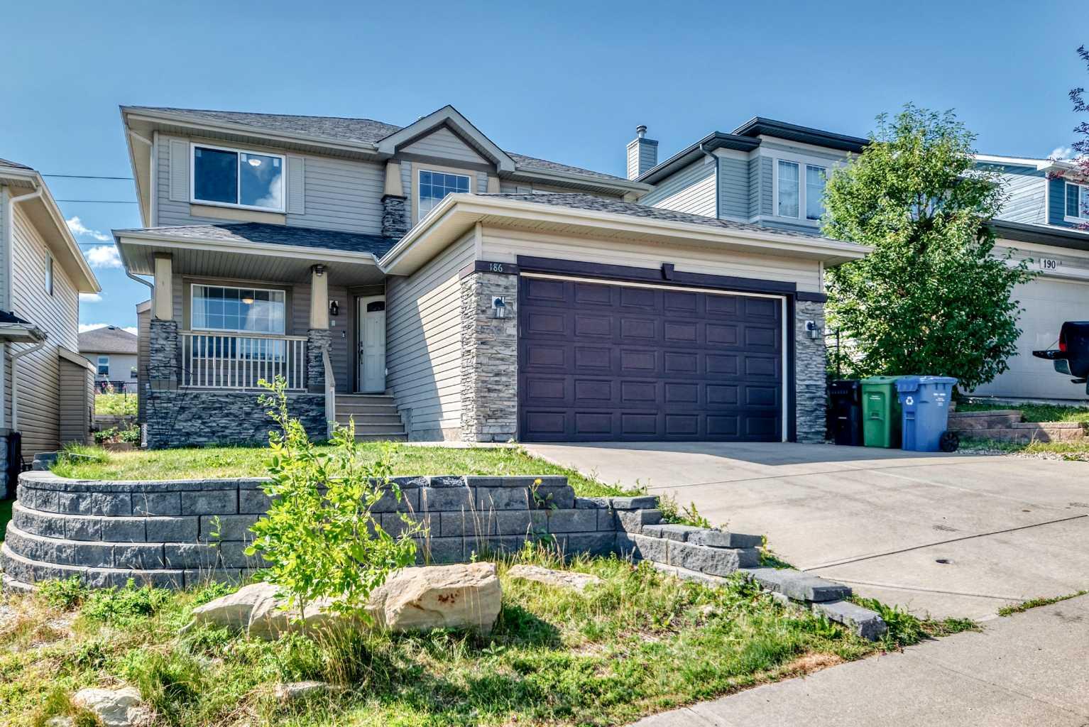 186 Panamount Drive NW, T3K 5M3