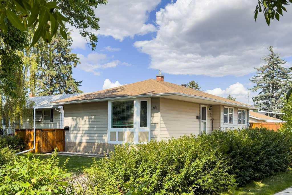 44 Lynndale Road SE, T2C0T2