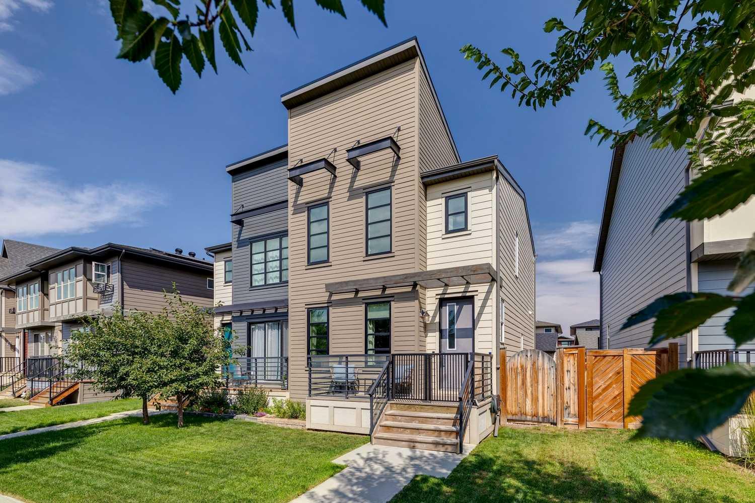 1301 Walden Drive SE, T2X2H2