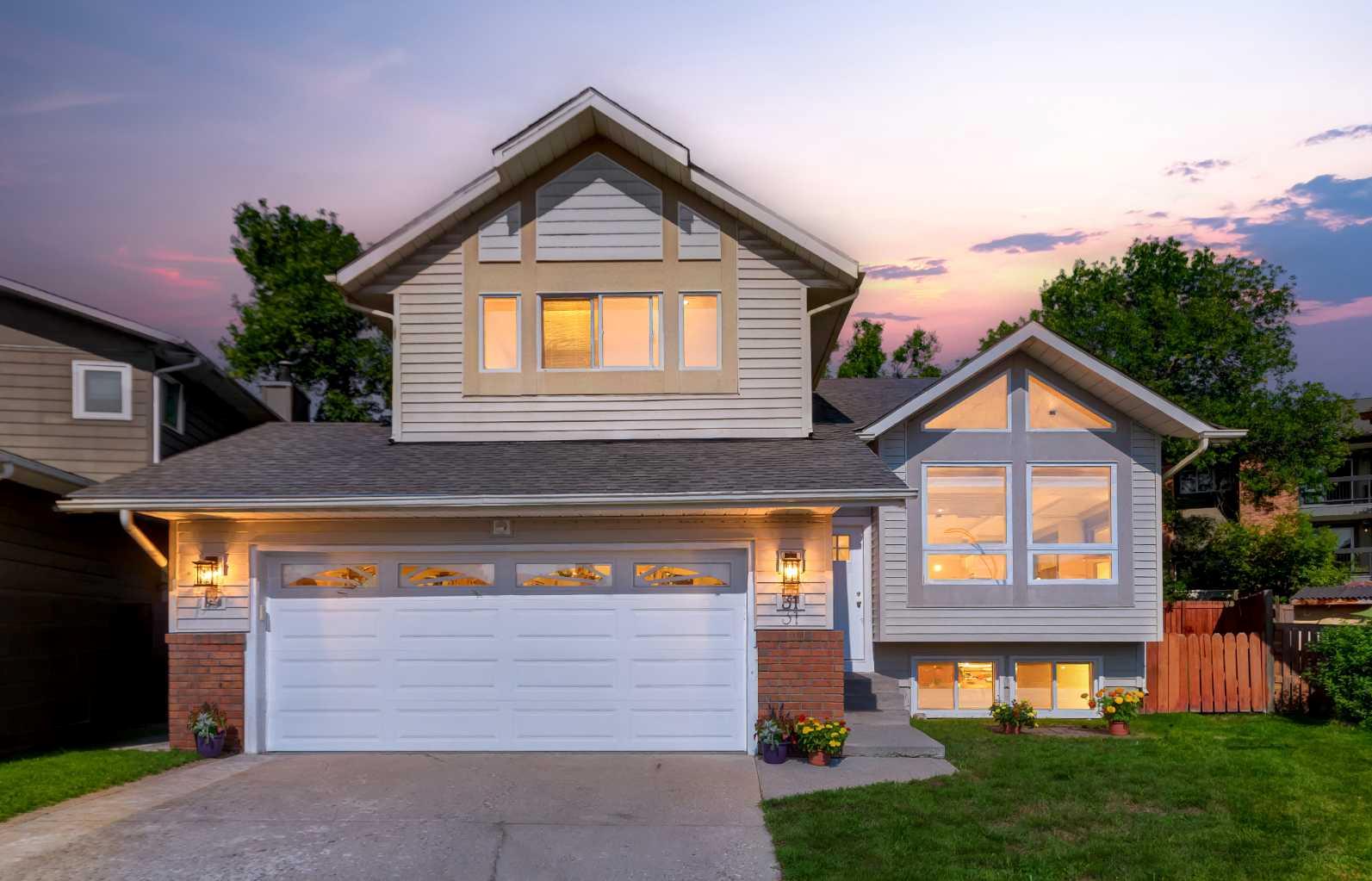 31 Deer Place SE, T2J 6W6