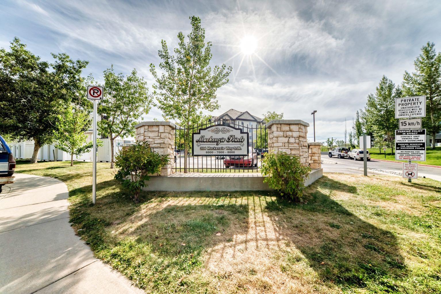 8101, 304 Mackenzie Way SW, T4B3H8