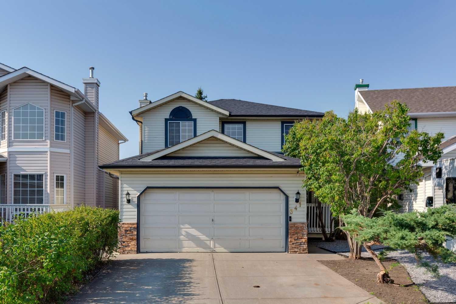 341 Coral Keys Villas NE, T3J 3L8