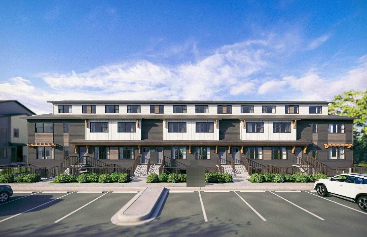 812, 135 Mahognay Parade SE, T3M4K2