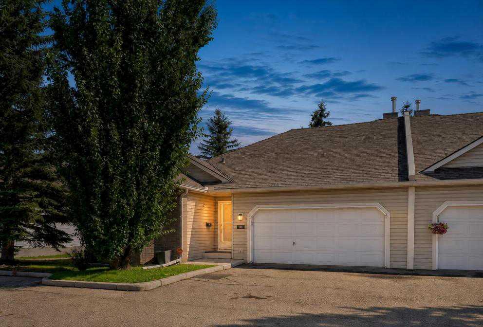 113 Mt Douglas Villas SE, T2Z 3R5