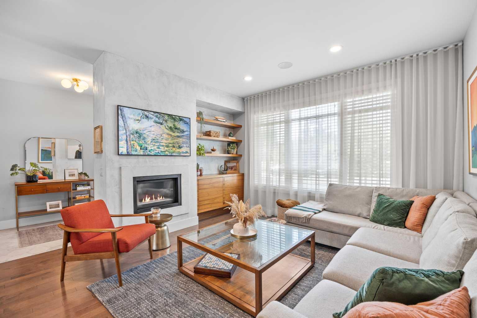 2808 26 Street SW, T3E 2B2