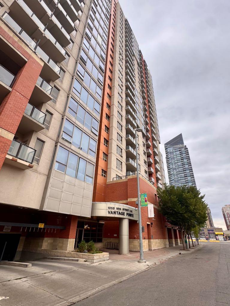 1207, 1053 10 Street SW, T2R1S6