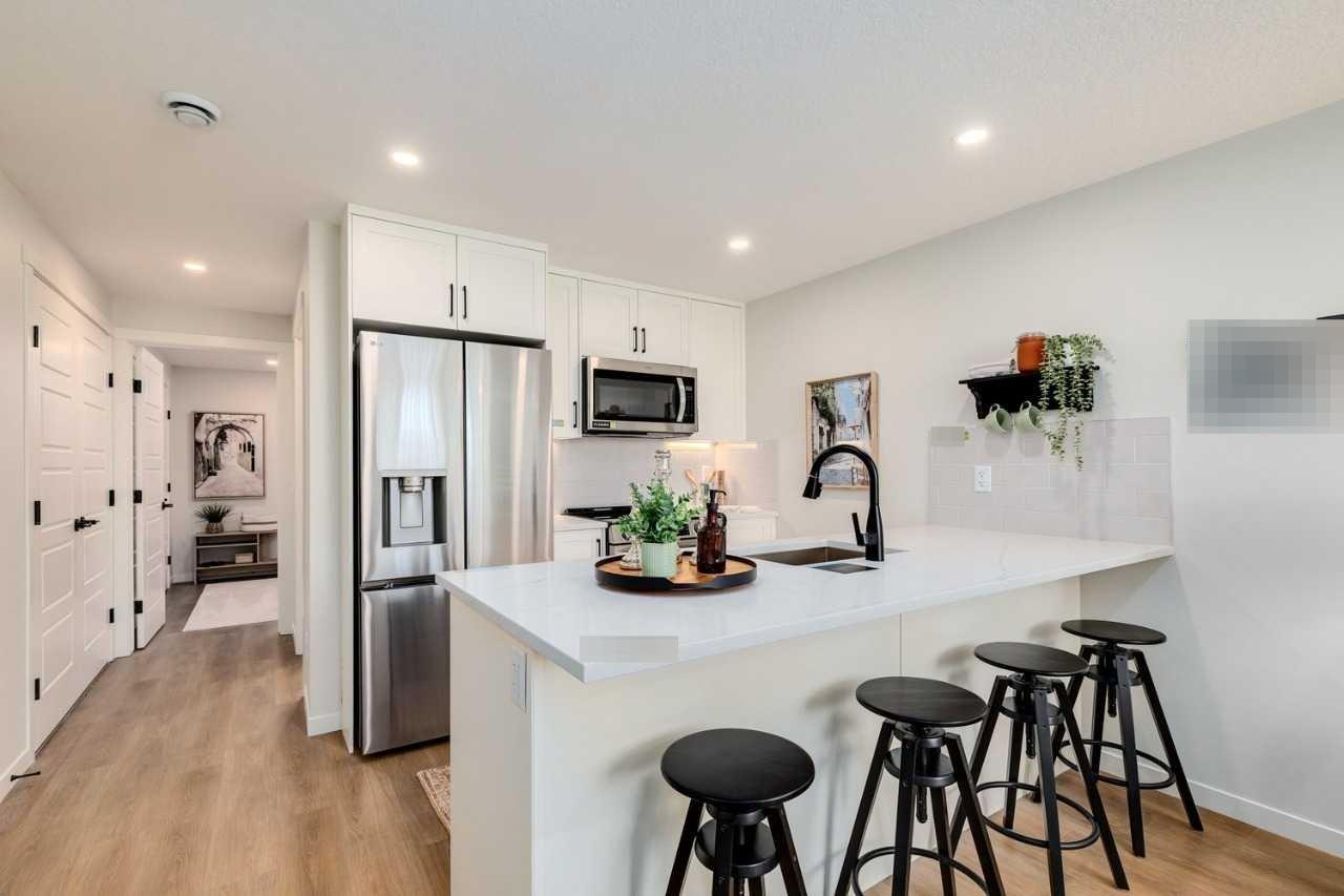 113, 40 Livingston Parade NE, T3P2K4