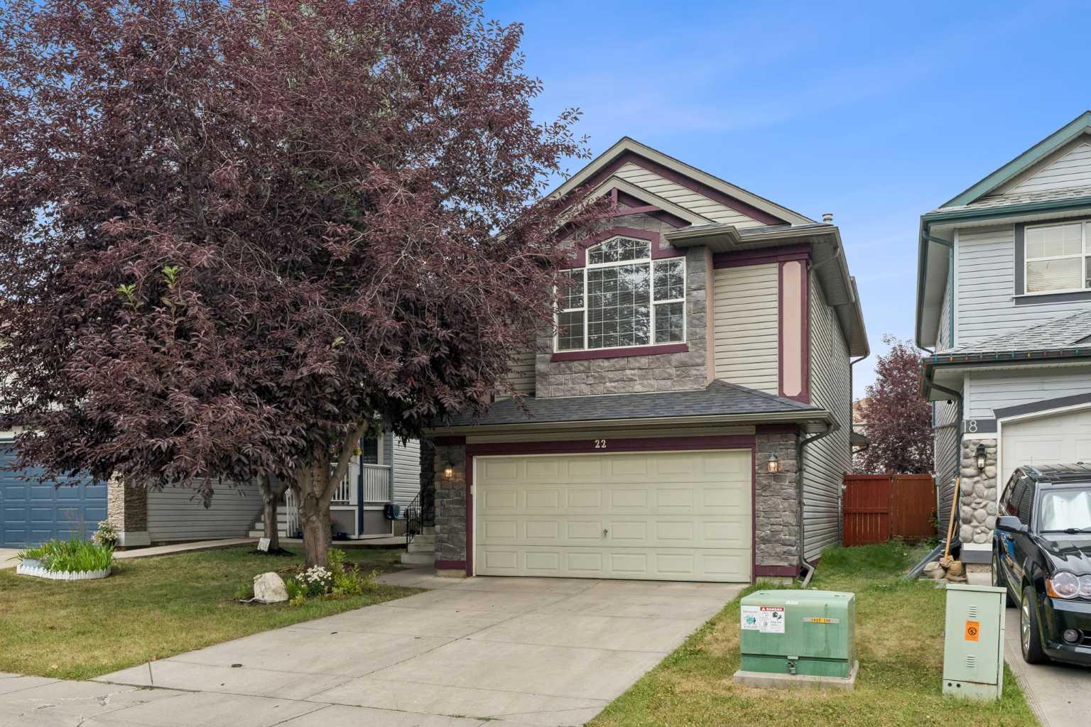 22 Somerside Crescent SW, T2V 5R4