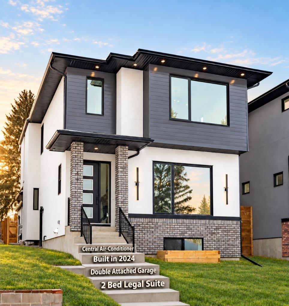 44 Collingwood Place NW, T2L 0P9