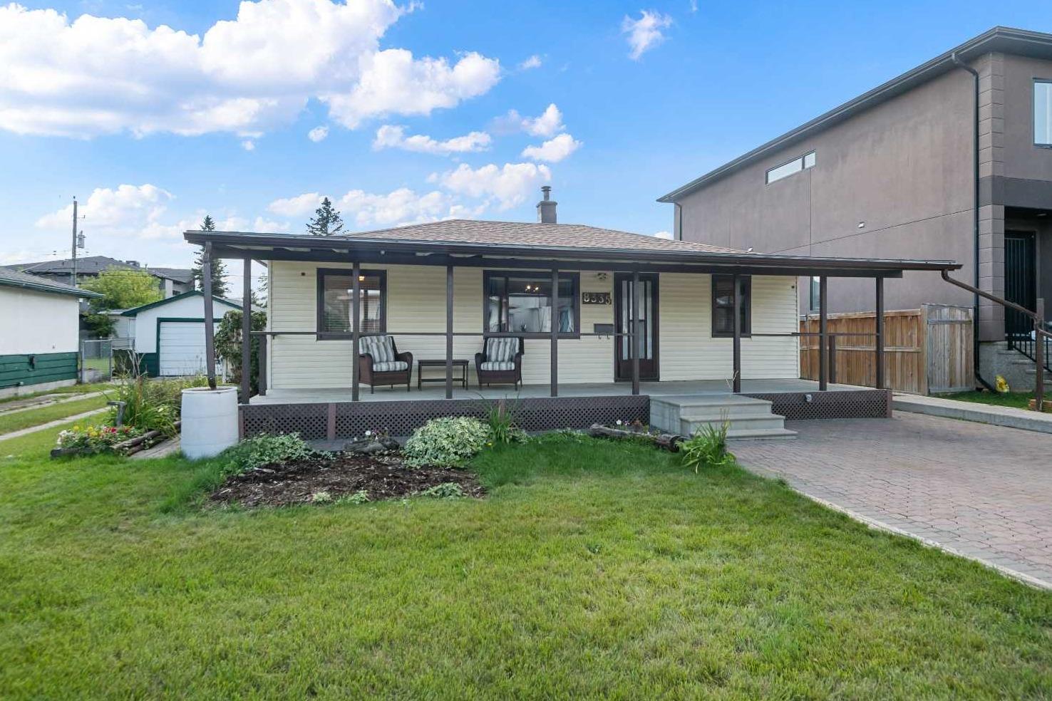 8335 47 Avenue NW, T3B 1Z6
