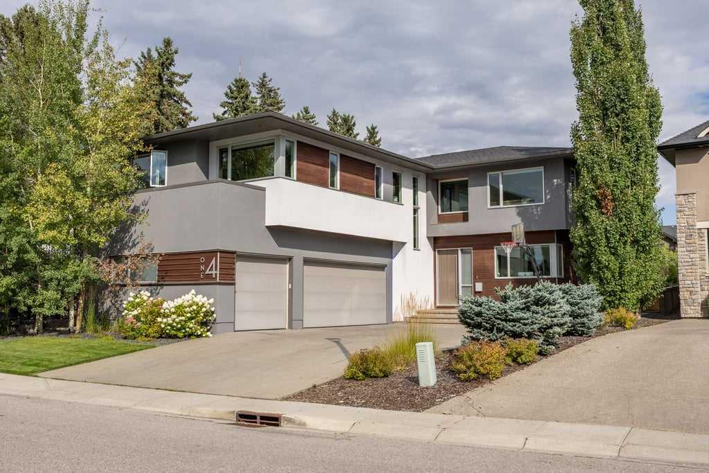 14 Wexford Way SW, T3H 0H1