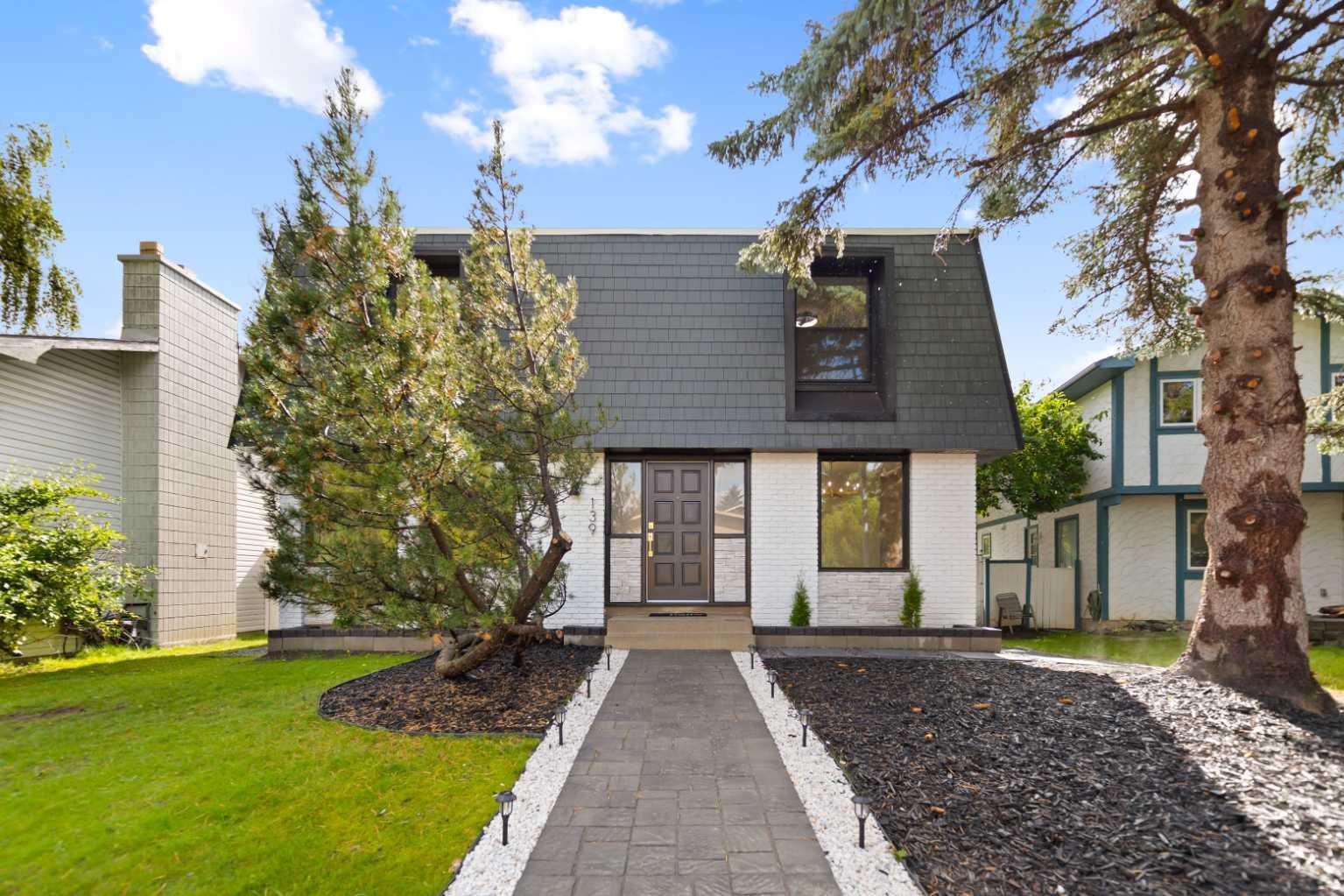 139 Silver Brook Road NW, T3B 3H9