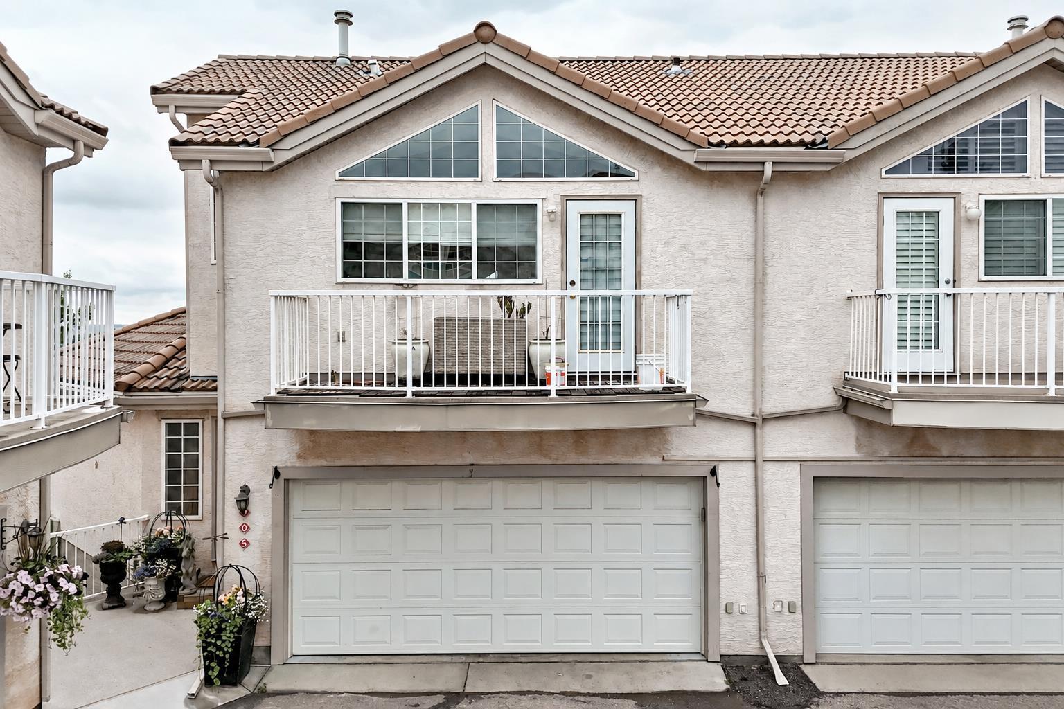 905 Patterson View SW, T3H 3J9