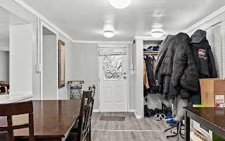 286, 3223 83 Street NW, T3B 5N6