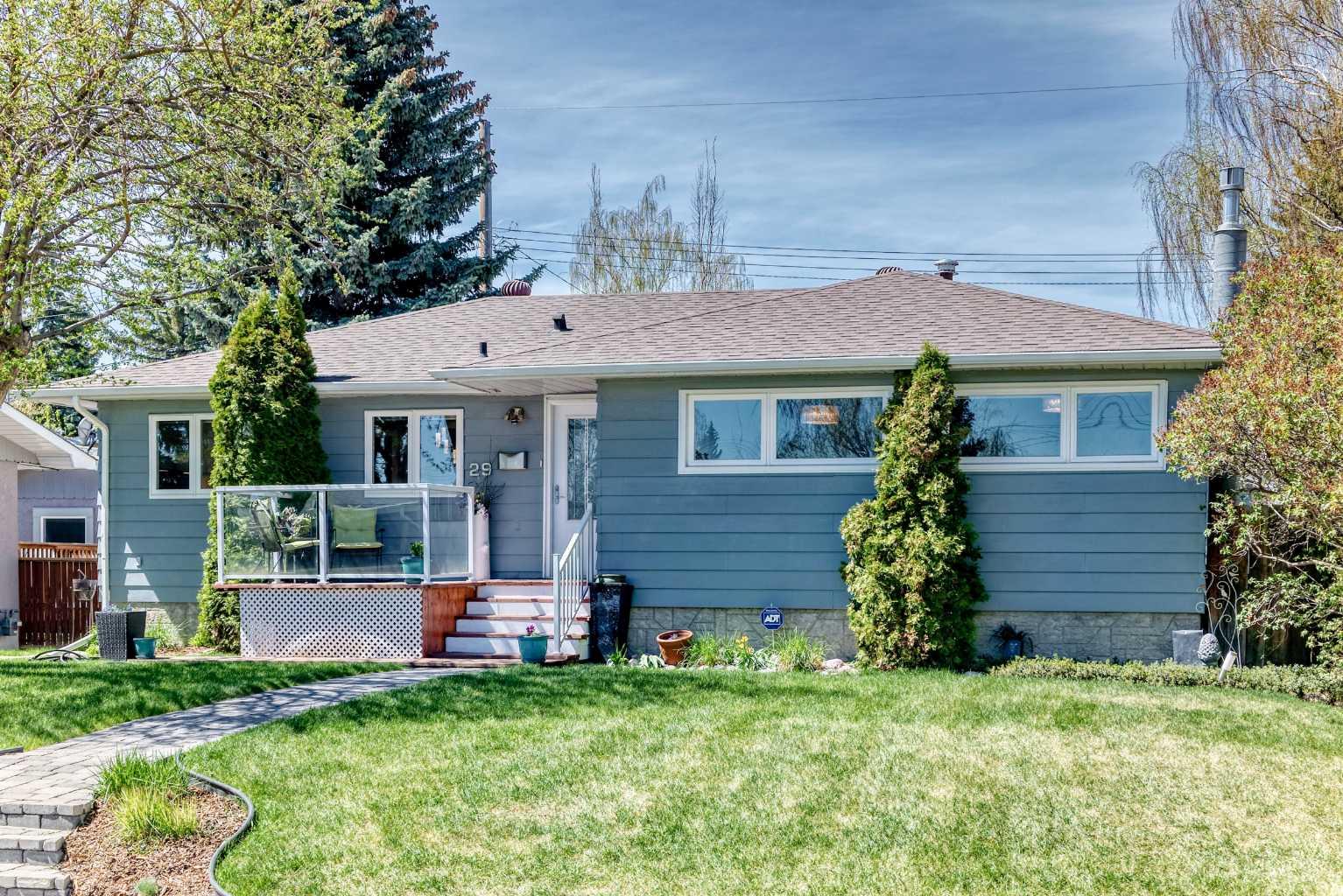 29 Chisholm Crescent NW, T2L 0Y9