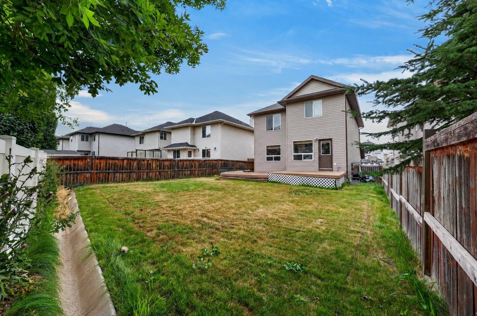 177 Royal Birch Terrace NW, T3G 5P2